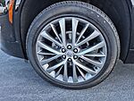 Used 2026 BUICK ENCLAVE AVENIR (Photo 32)
