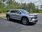 New 2025 CHEVROLET TRAVERSE FWD LT in HINESVILLE, GEORGIA (Photo 1)