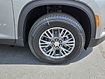 New 2025 CHEVROLET TRAVERSE FWD LT in HINESVILLE, GEORGIA (Photo 15)