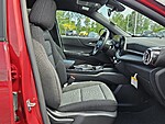 New 2025 CHEVROLET EQUINOX FWD LT in HINESVILLE, GEORGIA (Photo 14)