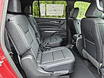 New 2026 CHEVROLET TRAVERSE FWD LT in HINESVILLE, GEORGIA (Photo 14)