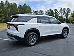 New 2026 CHEVROLET TRAVERSE FWD LT in HINESVILLE, GEORGIA (Photo 12)