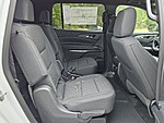 New 2026 CHEVROLET TRAVERSE FWD LT in HINESVILLE, GEORGIA (Photo 13)