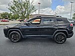 Used 2023 JEEP CHEROKEE ALTITUDE LUX 4X4 in LUMBERTON, NORTH CAROLINA (Photo 4)