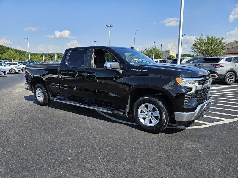 Used 2024 CHEVROLET SILVERADO 1500 2WD CREW CAB 157