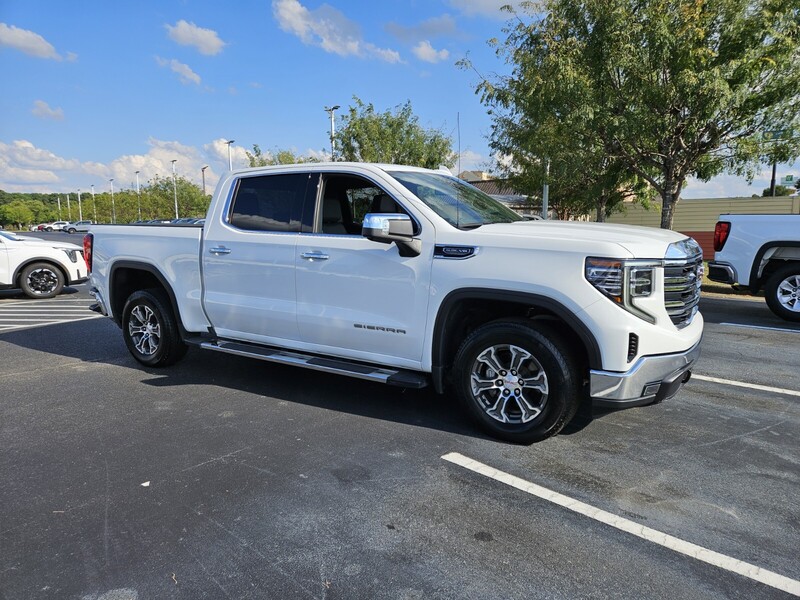 Used 2024 GMC SIERRA 1500 2WD CREW CAB 147