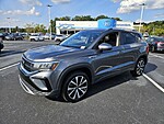 Used 2024 Volkswagen Taos SE FWD in LUMBERTON, NORTH CAROLINA (Photo 3)