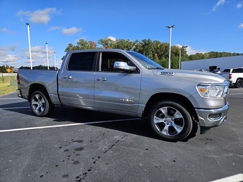 Used 2024 RAM 1500 LARAMIE 4X2 CREW CAB 5'7
