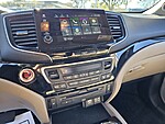 Used 2021 Honda Pilot TOURING 8-PASSENGER 2WD in LUMBERTON, NORTH CAROLINA (Photo 18)