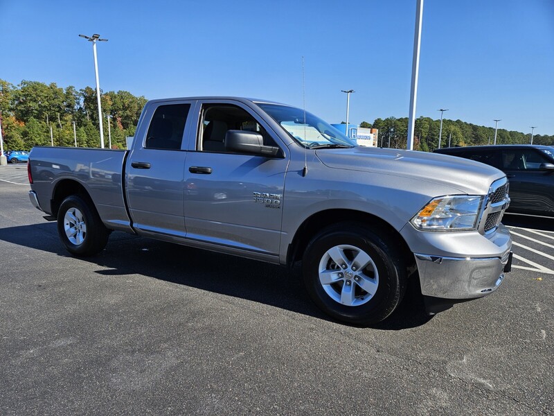 Used 2024 RAM 1500 CLASSIC SLT 4X2 QUAD CAB 6'4