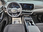 Used 2025 CHEVROLET EQUINOX FWD 4DR LT W/1LT in LUMBERTON, NORTH CAROLINA (Photo 12)
