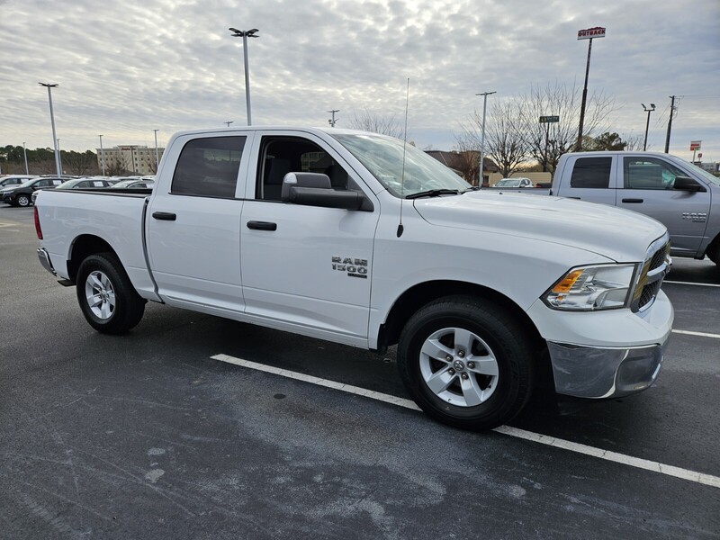 Used 2023 RAM 1500 CLASSIC SLT 4X2 CREW CAB 5'7