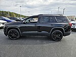 Used 2023 GMC ACADIA FWD 4DR SLE in LUMBERTON, NORTH CAROLINA (Photo 4)
