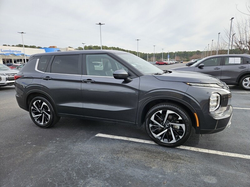 Used 2024 MITSUBISHI OUTLANDER SE S-AWC in LUMBERTON, NORTH CAROLINA