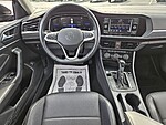 Used 2024 Volkswagen Jetta SE AUTO in LUMBERTON, NORTH CAROLINA (Photo 11)