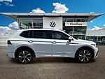 Used 2023 Volkswagen Tiguan 2.0T SEL R-LINE 4MOTION in HENDERSON, NEVADA (Photo 7)