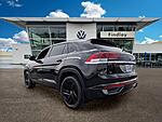 Used 2022 Volkswagen Atlas Cross Sport 2.0T SE W/TECHNOLOGY 4MOTION in HENDERSON, NEVADA (Photo 4)