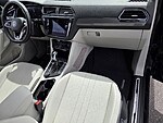 Used 2024 Volkswagen Tiguan 2.0T SE R-LINE BLACK 4MOTION in HENDERSON, NEVADA (Photo 17)