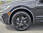 Used 2024 Volkswagen Tiguan 2.0T SE R-LINE BLACK 4MOTION in HENDERSON, NEVADA (Photo 9)