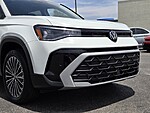 Used 2025 Volkswagen Taos SE FWD in HENDERSON, NEVADA (Photo 9)