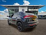 Used 2023 Volkswagen Atlas Cross Sport 3.6L V6 SEL R-LINE BLACK 4MOTION in HENDERSON, NEVADA (Photo 5)