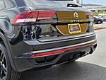 Used 2023 Volkswagen Atlas Cross Sport 3.6L V6 SEL R-LINE BLACK 4MOTION in HENDERSON, NEVADA (Photo 6)
