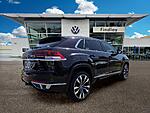 Used 2023 Volkswagen Atlas Cross Sport 3.6L V6 SEL PREMIUM R-LINE 4MOTION in HENDERSON, NEVADA (Photo 7)