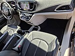 Used 2024 CHRYSLER PACIFICA HYBRID SELECT FWD in HENDERSON, NEVADA (Photo 16)