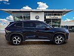 Used 2026 Volkswagen Tiguan SE FWD in HENDERSON, NEVADA (Photo 8)