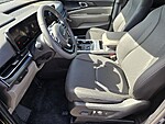 New 2026 KIA CARNIVAL LXS in LAS VEGAS, NEVADA (Photo 9)