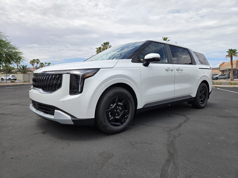 New 2026 KIA CARNIVAL LXS in LAS VEGAS, NEVADA