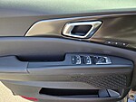 New 2026 KIA CARNIVAL HYBRID SX in LAS VEGAS, NEVADA (Photo 16)