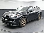 Used 2023 TOYOTA HIGHLANDER HYBRID BRONZE EDITION in GREENVILLE, SOUTH CAROLINA (Photo 3)