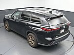 Used 2023 TOYOTA HIGHLANDER HYBRID BRONZE EDITION in GREENVILLE, SOUTH CAROLINA (Photo 42)