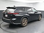 Used 2023 TOYOTA HIGHLANDER HYBRID BRONZE EDITION in GREENVILLE, SOUTH CAROLINA (Photo 7)