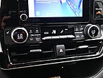 Used 2024 TOYOTA HIGHLANDER LE in GREENVILLE, SOUTH CAROLINA (Photo 13)