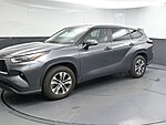 Used 2024 TOYOTA HIGHLANDER LE in GREENVILLE, SOUTH CAROLINA (Photo 3)