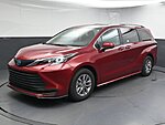 Used 2024 TOYOTA SIENNA LE in GREENVILLE, SOUTH CAROLINA (Photo 3)