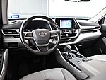 Used 2023 TOYOTA HIGHLANDER L in GREENVILLE, SOUTH CAROLINA (Photo 19)