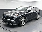Used 2021 TOYOTA HIGHLANDER HYBRID PLATINUM in GREENVILLE, SOUTH CAROLINA (Photo 3)