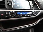 Used 2018 TOYOTA HIGHLANDER XLE in GREENVILLE, SOUTH CAROLINA (Photo 13)