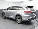 Used 2018 TOYOTA HIGHLANDER XLE in GREENVILLE, SOUTH CAROLINA (Photo 5)
