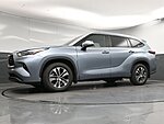Used 2024 TOYOTA HIGHLANDER HYBRID XLE in GREENVILLE, SOUTH CAROLINA (Photo 23)
