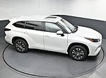 Used 2024 TOYOTA HIGHLANDER XLE in GREENVILLE, SOUTH CAROLINA (Photo 33)