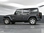 Used 2018 JEEP WRANGLER JK UNLIMITED SPORT S in GREENVILLE, SOUTH CAROLINA (Photo 28)