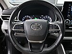 Used 2022 TOYOTA HIGHLANDER XLE in GREENVILLE, SOUTH CAROLINA (Photo 10)