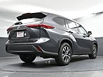Used 2022 TOYOTA HIGHLANDER XLE in GREENVILLE, SOUTH CAROLINA (Photo 27)