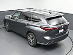 Used 2022 TOYOTA HIGHLANDER XLE in GREENVILLE, SOUTH CAROLINA (Photo 37)