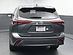 Used 2022 TOYOTA HIGHLANDER XLE in GREENVILLE, SOUTH CAROLINA (Photo 6)