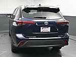 Used 2022 TOYOTA HIGHLANDER XLE in GREENVILLE, SOUTH CAROLINA (Photo 6)